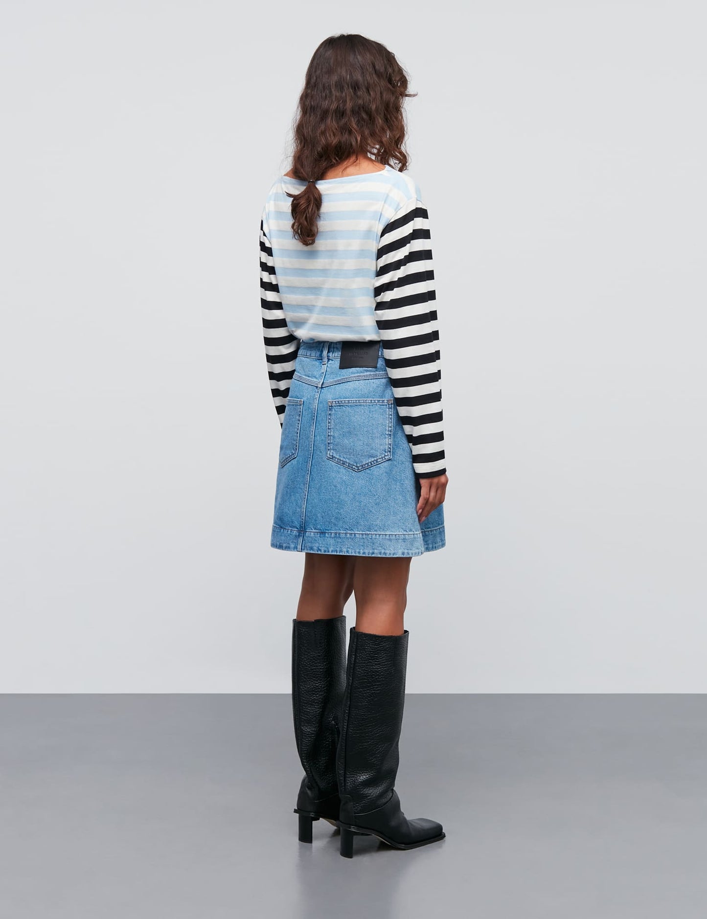 Classic Denim Riva Skirt, Mid Blue Denim