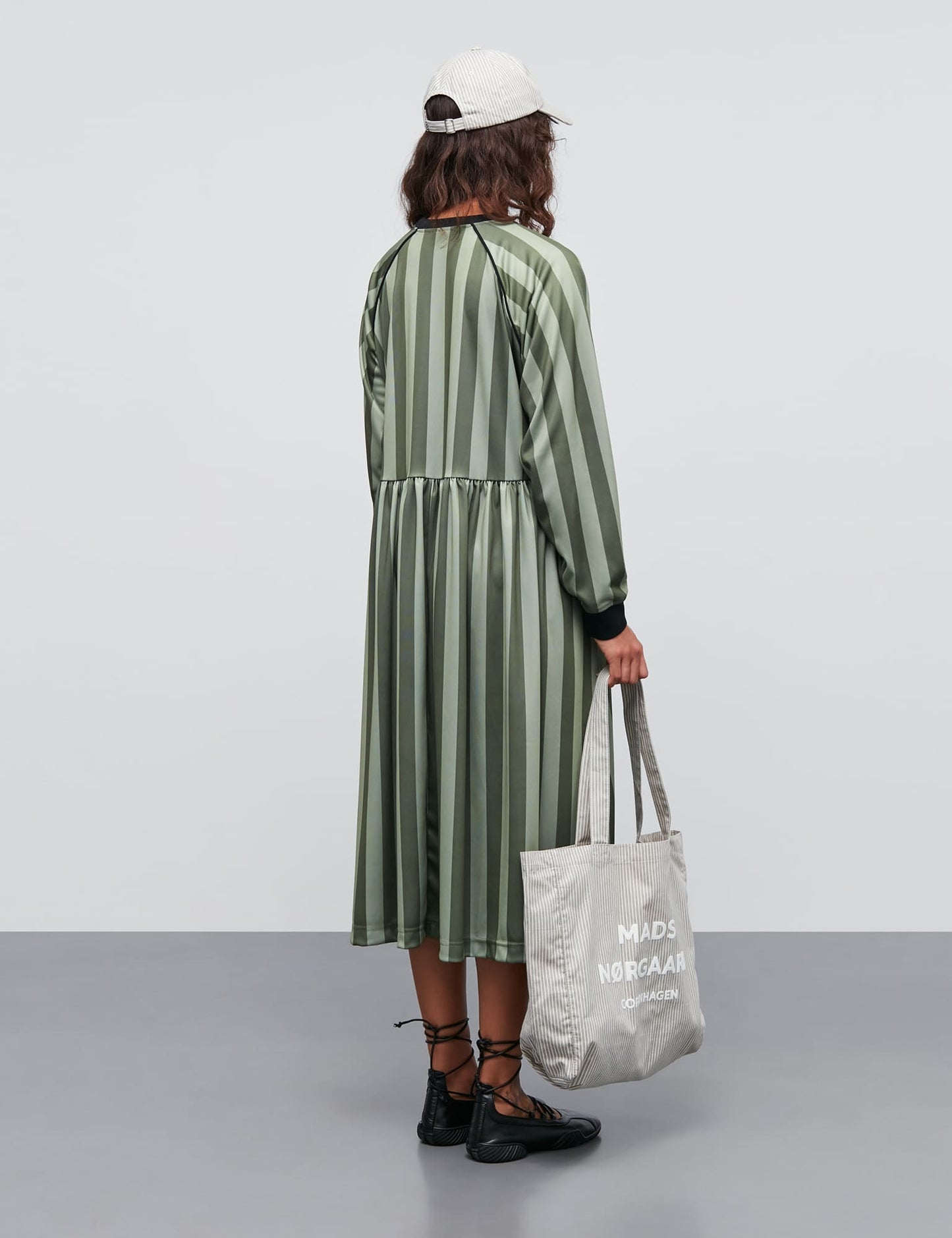 Shiny Sport Debbie Dress, Four Leaf Clover/Oil Green