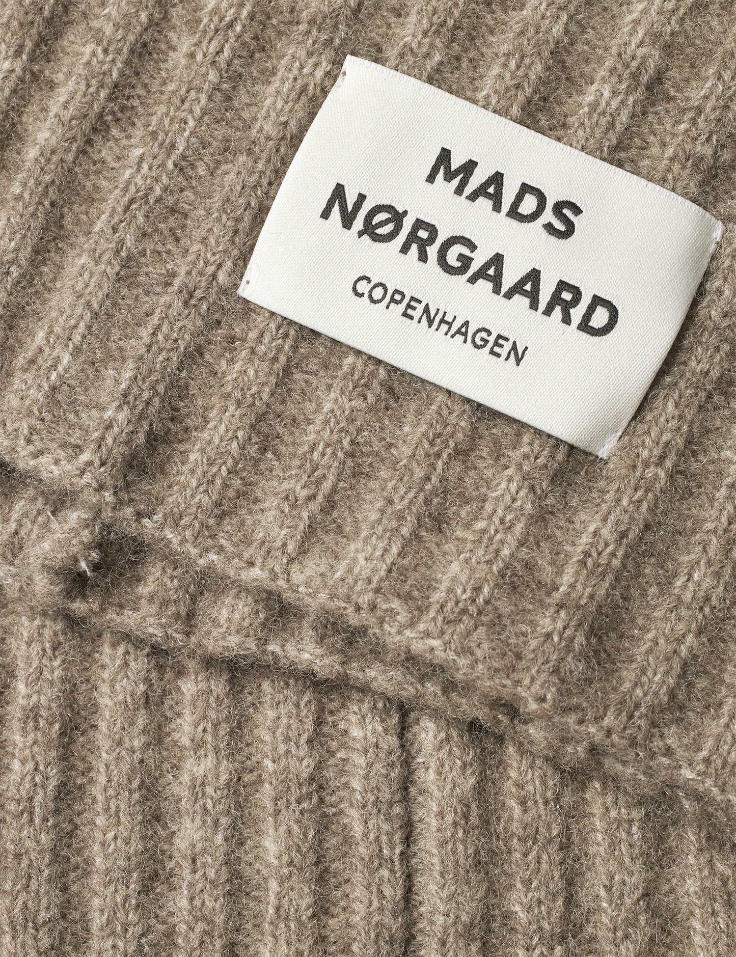 Tosca Snatie Neck Piece, Roasted Cashew