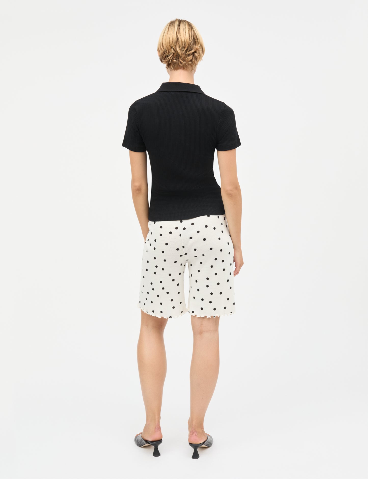 Pointella Lilly Shorts AOP, Dot AOP Vanilla Ice