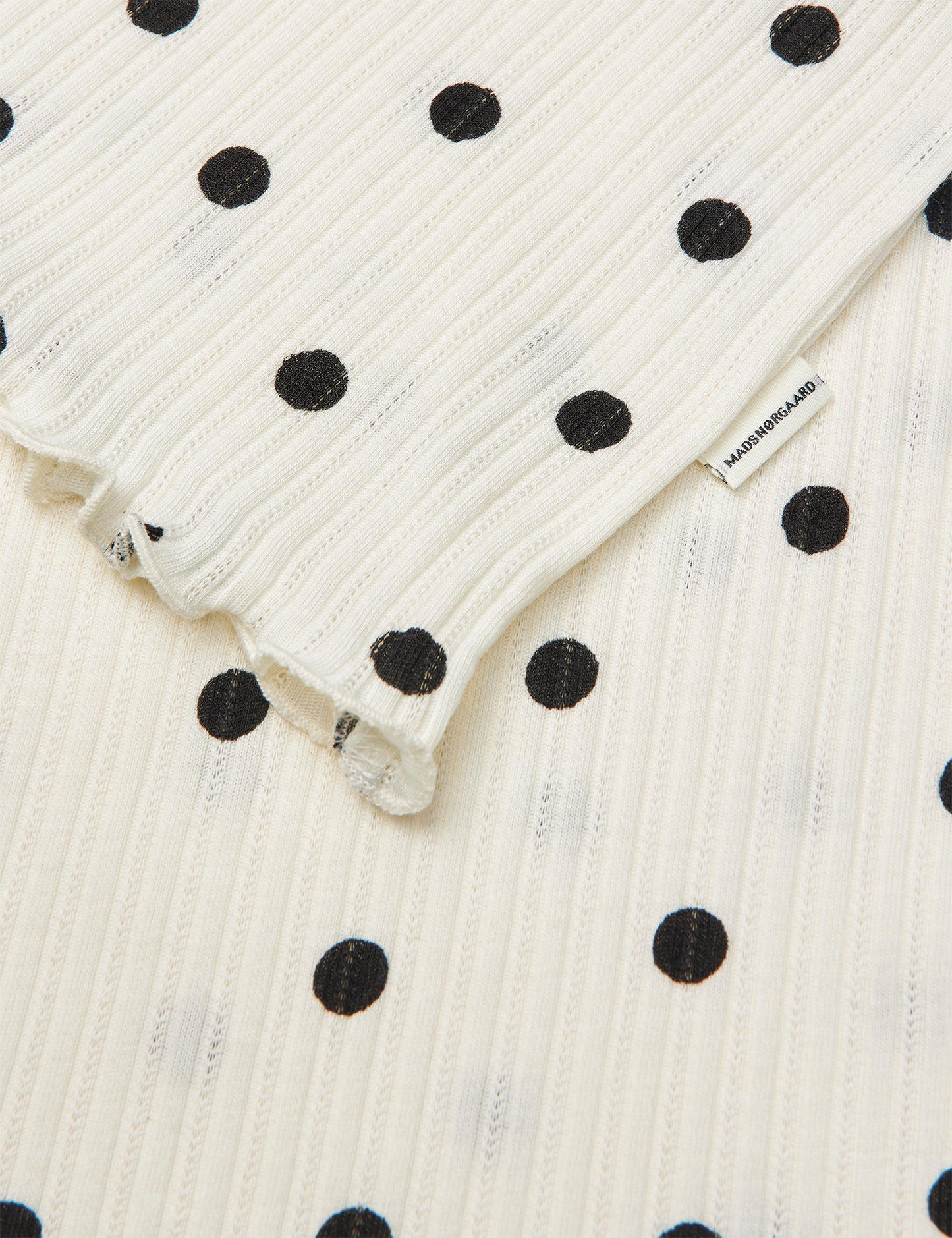 Pointella Trixina Tee AOP, Dot AOP Vanilla Ice