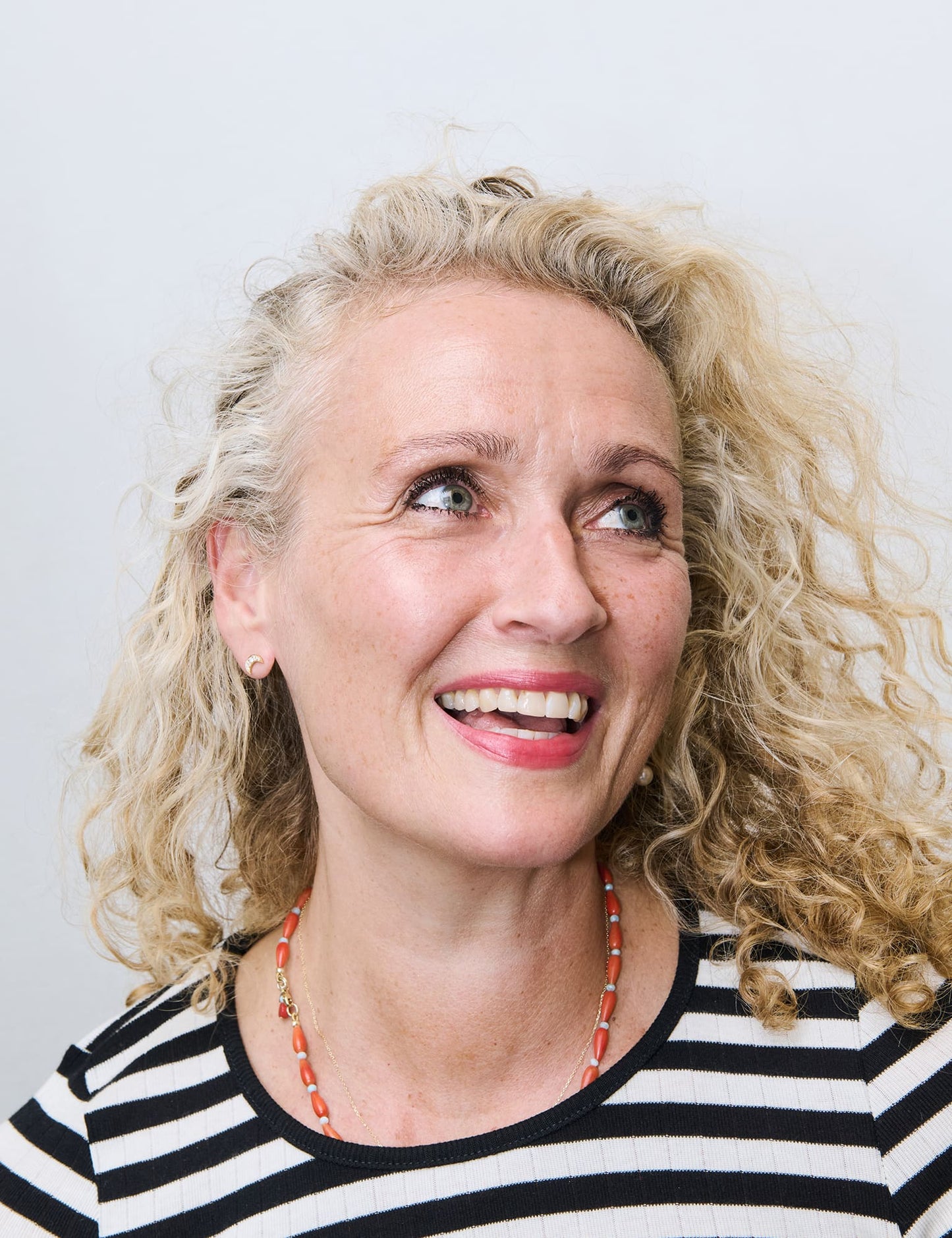 101 Broadway, Black/Ecru