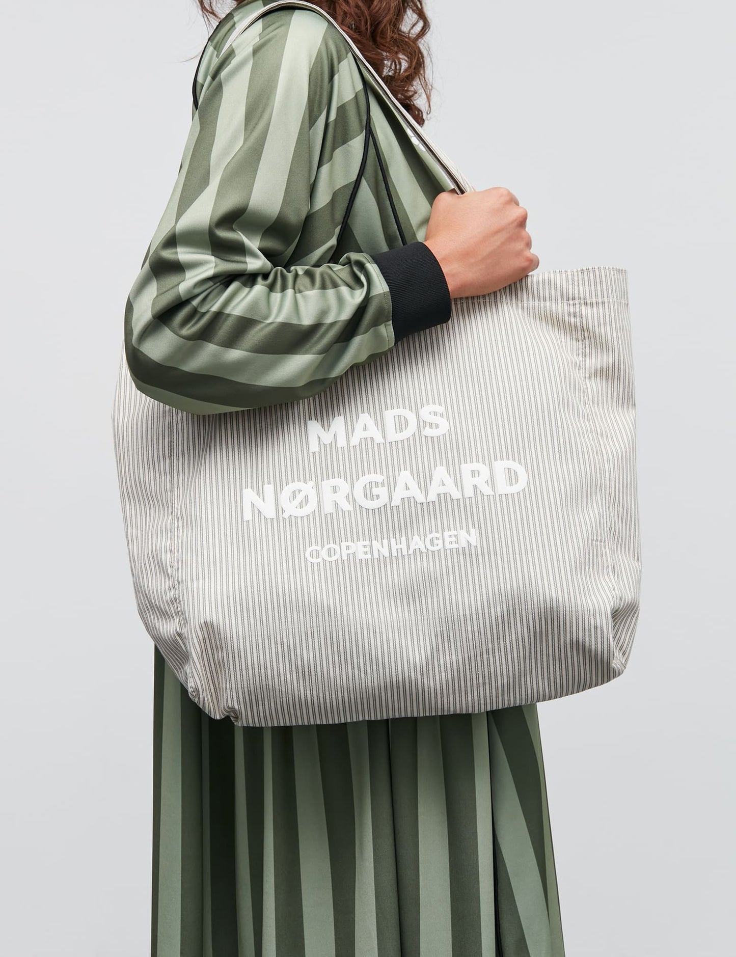 Broma AOP Athene Bag, Four Leaf Clover/Whitecap Grey