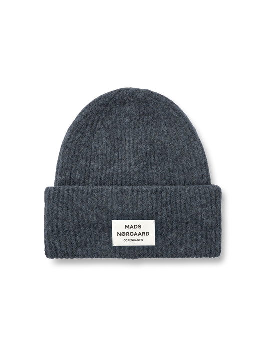 Tosca Anju Hat, Asphalt