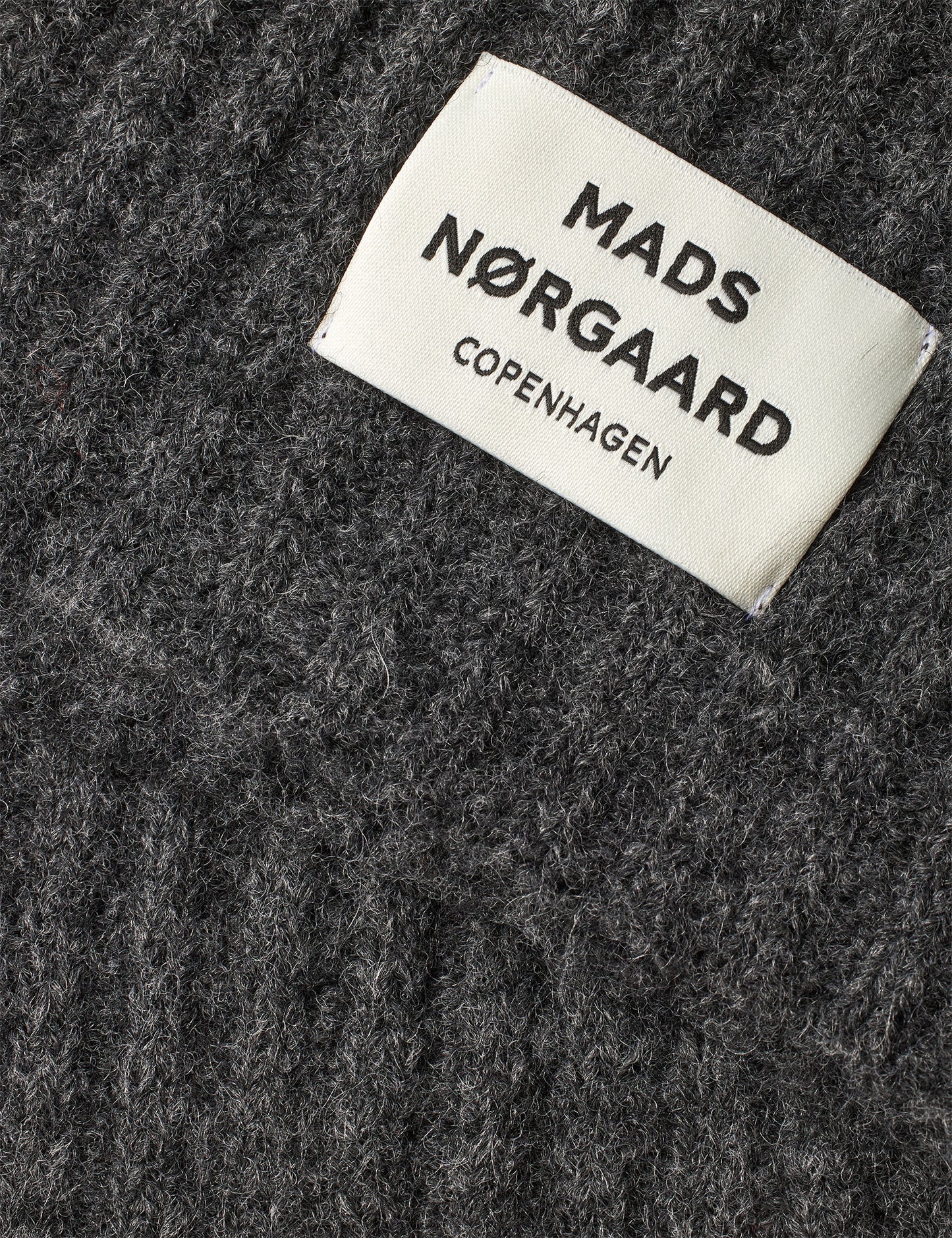 Tosca Snatie Neck Piece, Dark Grey Melange