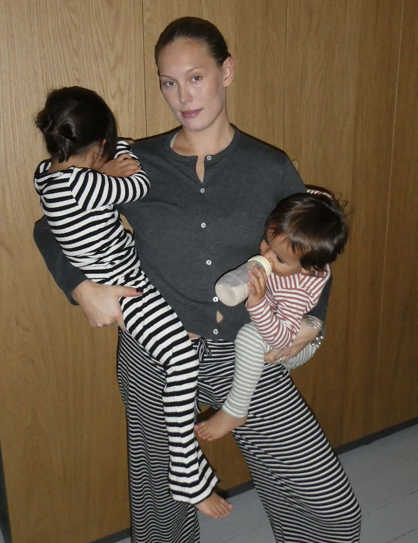 Soft Duo Striped Pumini Leggins, Slate Gray/Vanilla Ice