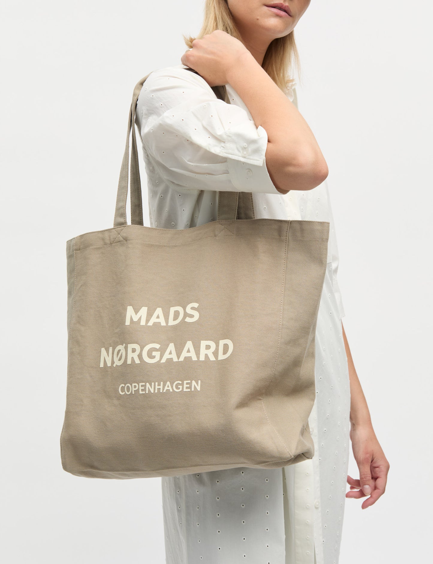 Boutique Athene Bag, Overland Trek