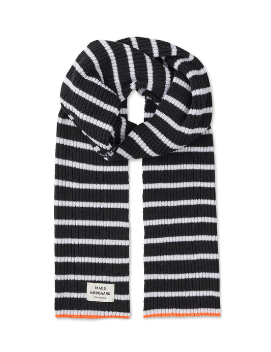 Yota Grafenau Scarf, Black/Vanilla Ice