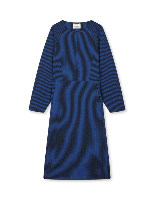 Soft Crease Edel Dress, Sky Captain/Lapis Blue