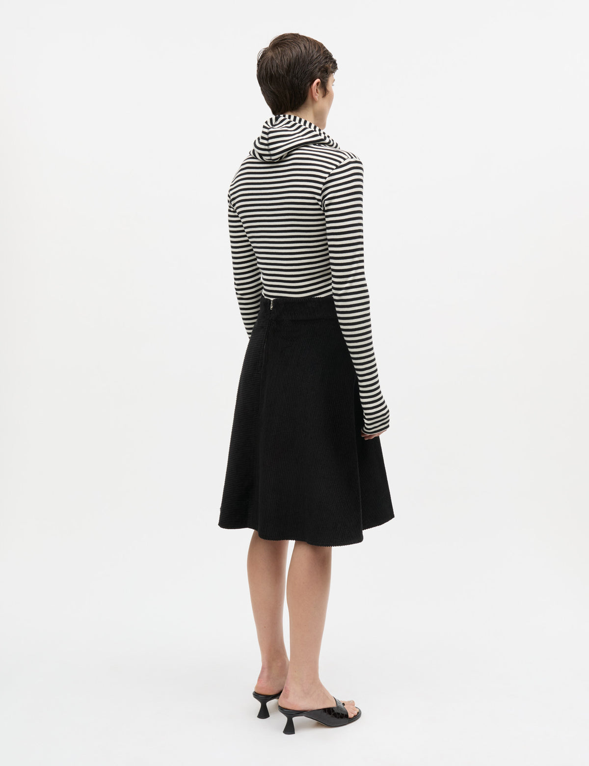 2x2 Cotton Stripe Tutti Hood, Black/Vanilla Ice
