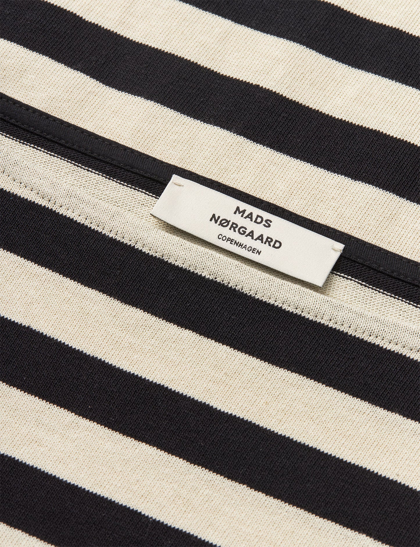 Pablo Gabi Tee LS, Vanilla Ice/Black