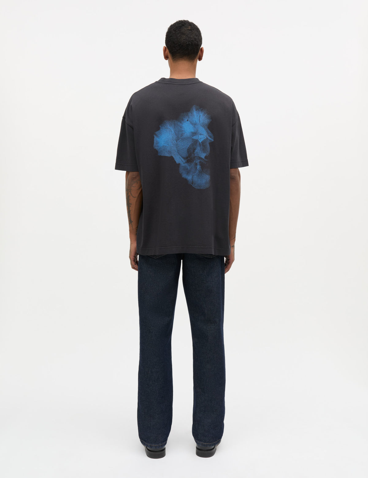 Open-End Dye Big Flower Tee, Black