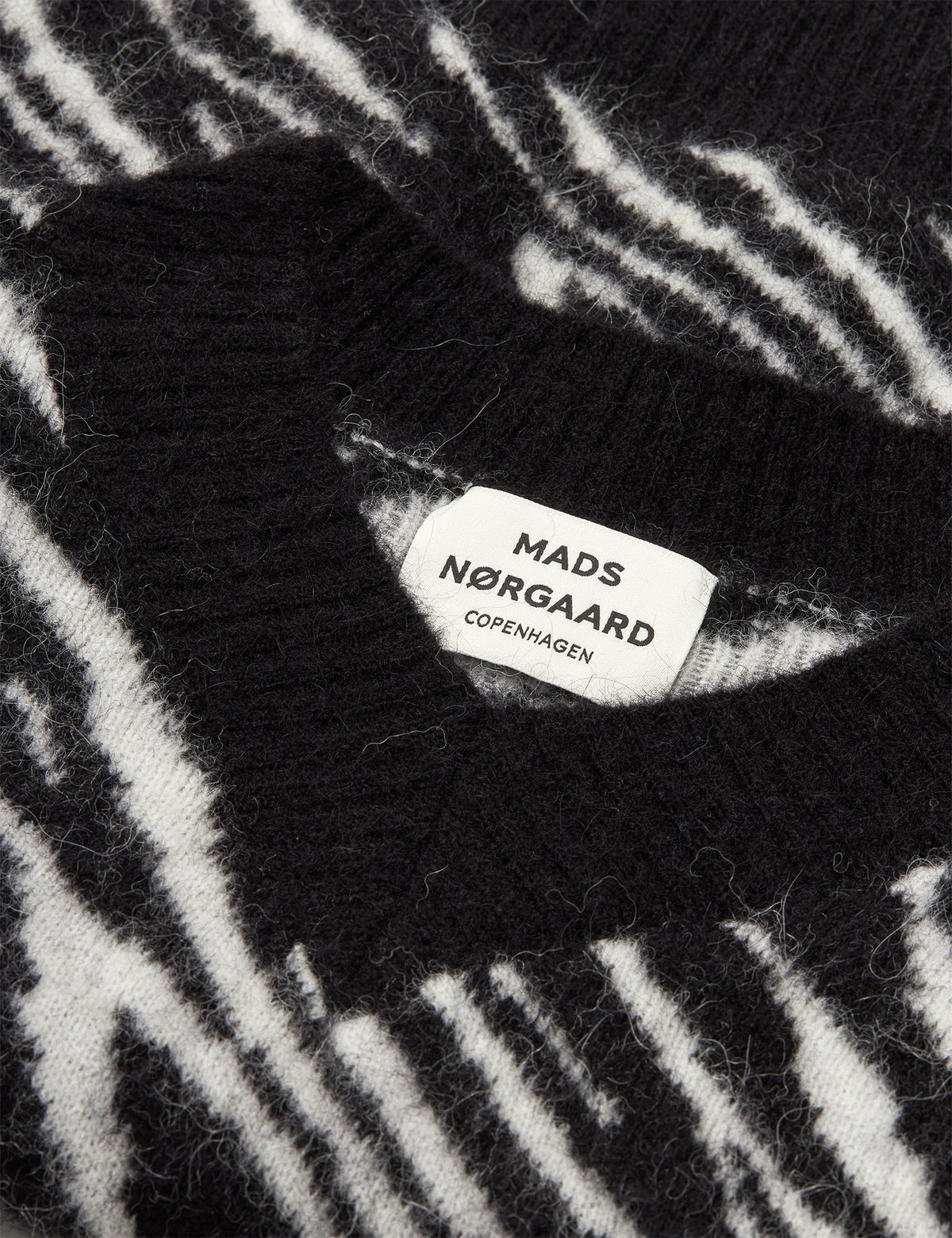 Alpaca Wool Esther Zebra Knit, Zebra